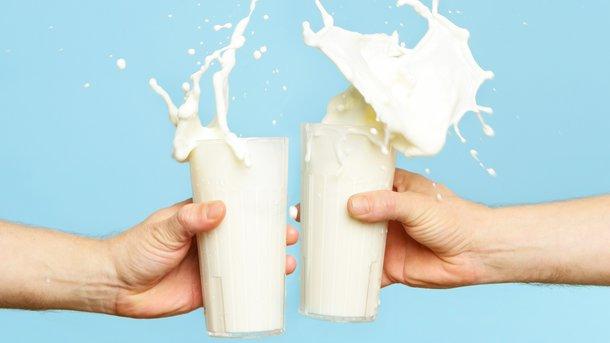 Стаття Сегодня — Всемирный день молока: как правильно пить и почему кисломолочные продукты полезны летом Ранкове місто. Донбас