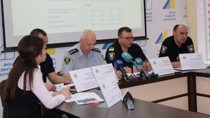Стаття В Мариуполе стартовал набор в патрульную полицию Ранкове місто. Донбас