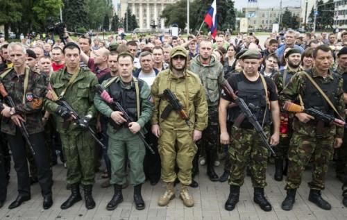 Стаття «ДНР» и «ЛНР»: вырвали с корнем из одного места, а пересаживать и не думают Ранкове місто. Донбас
