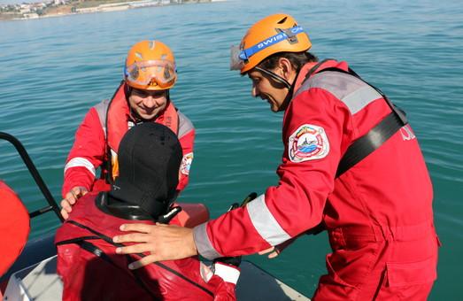 Стаття Черноморские спасатели готовы прийти на помощь в любую точку моря Ранкове місто. Донбас