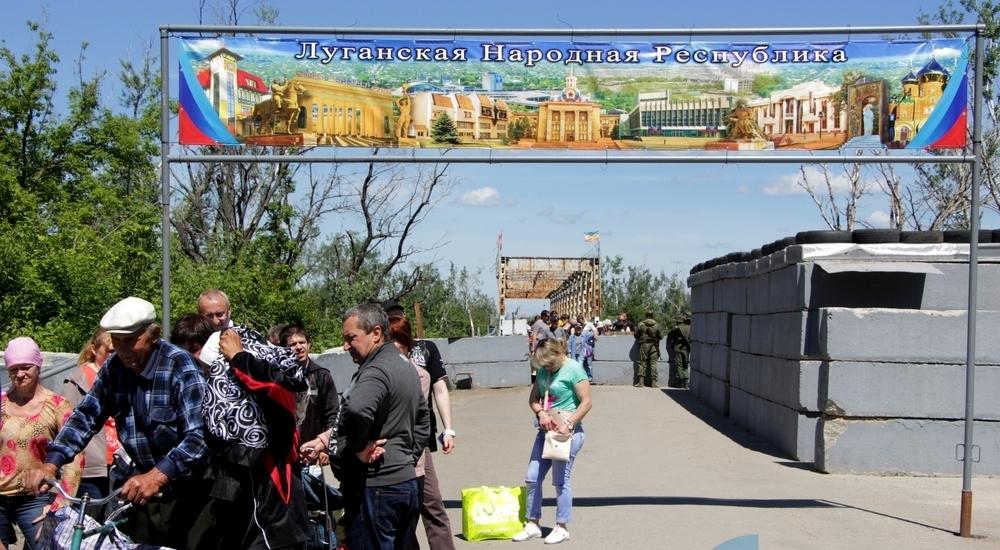 Статья Малороссия отменяется? «ЛНР» против Утренний город. Донецк