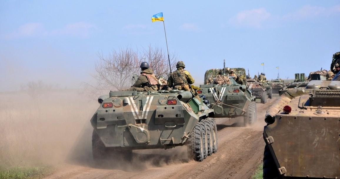 Статья Три года назад на Донбассе начался самый длинный в военной истории рейд (ФОТО) Утренний город. Донецк