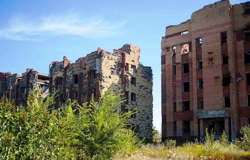 Статья Россиянам показали как они уничтожили Донбасс (ФОТО) Утренний город. Донецк