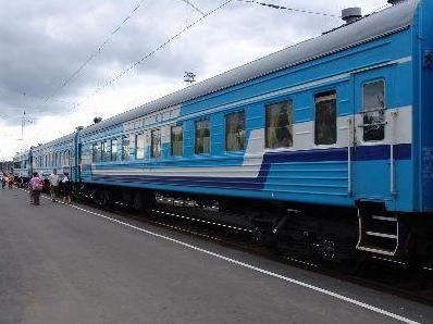 Стаття «Укрзализныця»: В августе будут курсировать 34 летних поезда Ранкове місто. Донбас