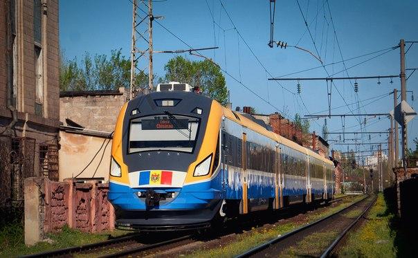 Стаття На маршруте Одесса-Кишинев поезда стали ходить в два раза чаще Ранкове місто. Донбас