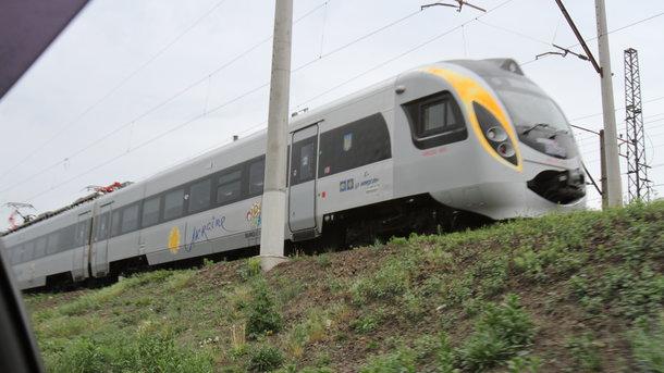 Стаття Поезда из Украины в Польшу изменят раписание Ранкове місто. Донбас