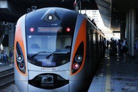 Стаття «Укрзализныця» назначила 5 дополнительных поездов на октябрь Ранкове місто. Донбас