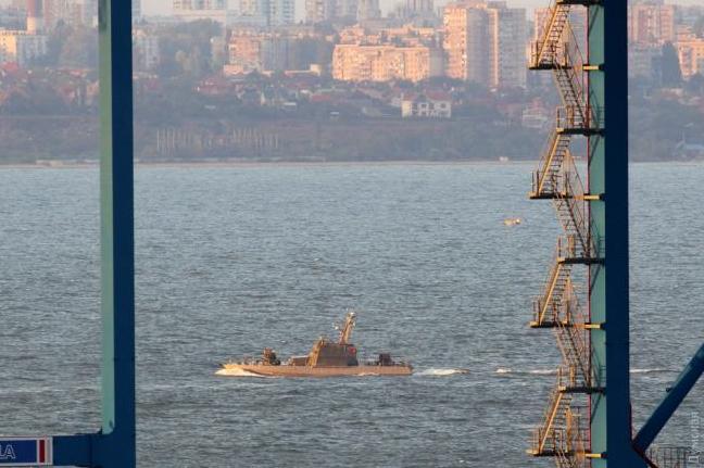 Стаття В Одессу прибыли еще два бронекатера «Гюрза-М» для ВМСУ. ФОТО Ранкове місто. Донбас