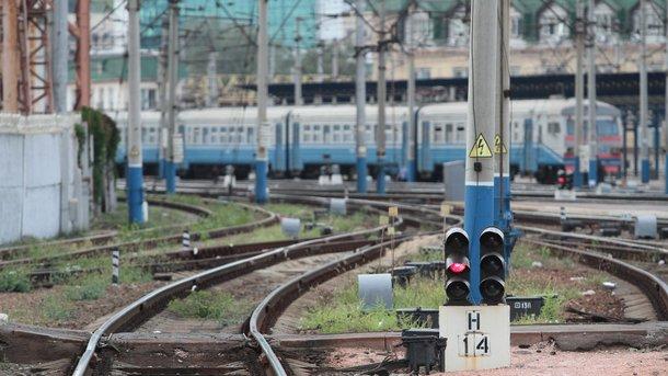 Стаття «Укрзализныця» запускает новый поезд через всю Украину Ранкове місто. Донбас
