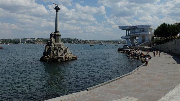 Стаття Турция закрывает порты для кораблей из Крыма и вводит жесткий контроль Ранкове місто. Донбас
