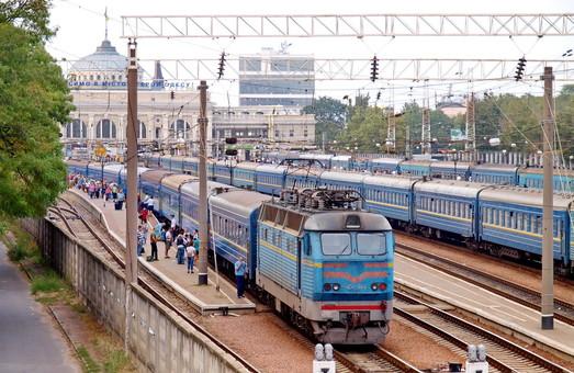 Стаття Значительная часть новых пассажирских поездов пойдет из Одессы Ранкове місто. Донбас