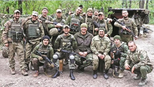 Стаття Рота «39-А»: День из жизни на передовой подразделения ВСУ, которое держит оборону вблизи Авдеевки Ранкове місто. Донбас