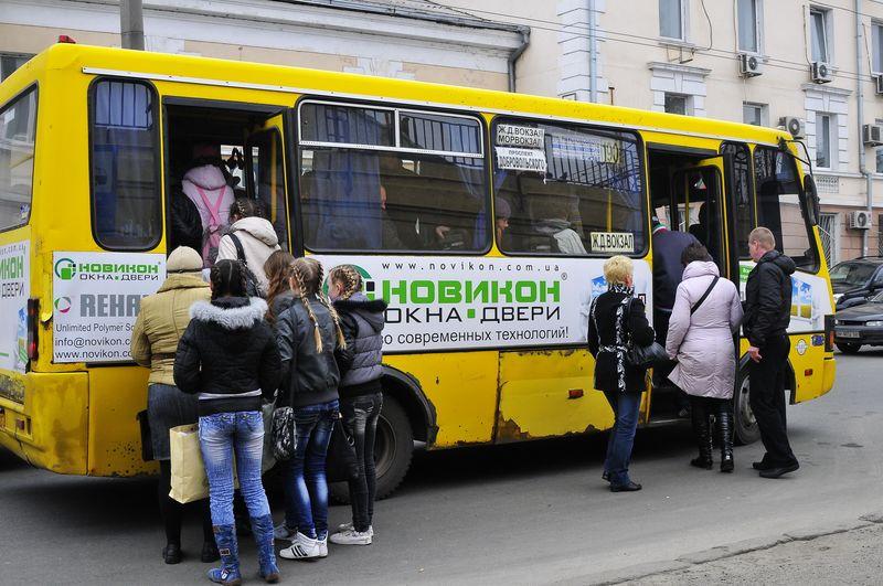 Стаття Горсовет обдумывает повышение стоимости проезда в городских маршрутках Ранкове місто. Донбас