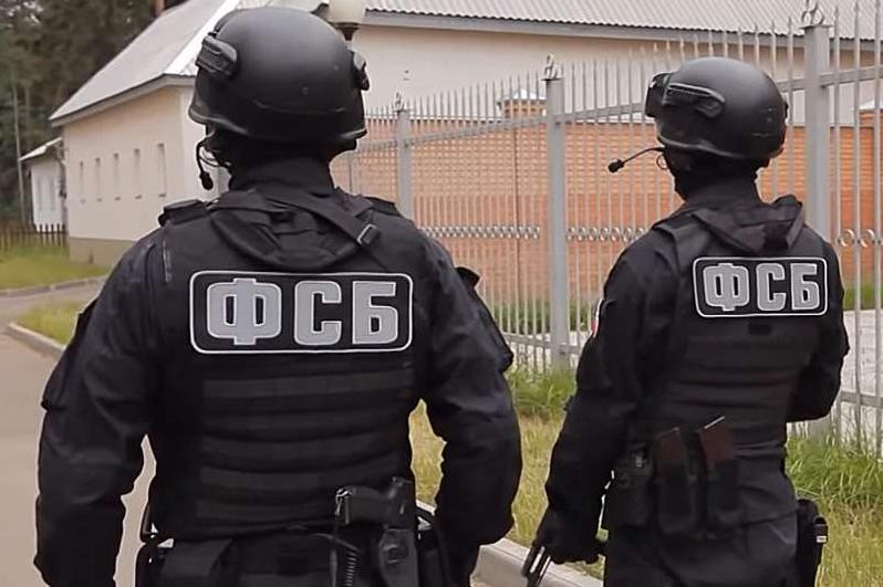 Стаття В Крыму российские силовики проводят новые обыски Ранкове місто. Донбас