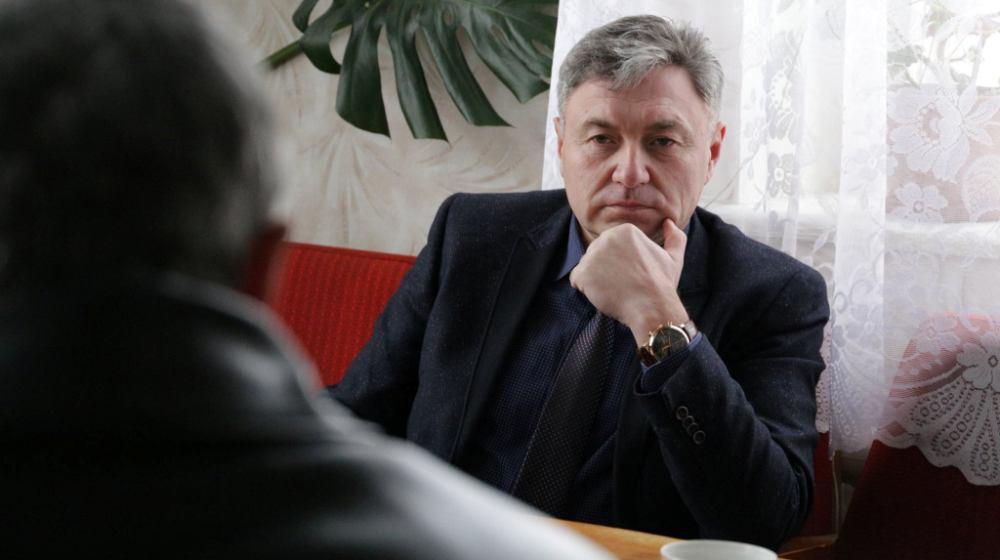 Стаття Желающие могут попробовать стать советникам губернатора Луганщины Ранкове місто. Донбас