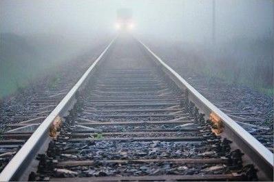 Стаття Так и не встретил он бандеровский поезд… Жители Симферополя обсуждают фото пустого вокзала Ранкове місто. Донбас