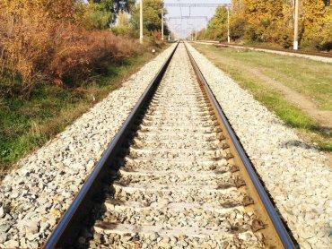Стаття На следующей неделе Украина запустит поезда на границу с Крымом Ранкове місто. Донбас