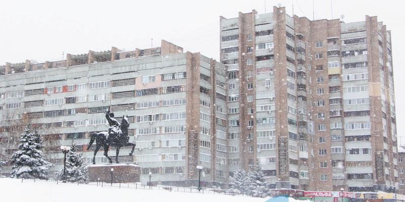 Стаття «Процветание» достигло дна: в Луганске в «нагрузку» к квартирам выдают паспорта «ЛНР» Ранкове місто. Донбас