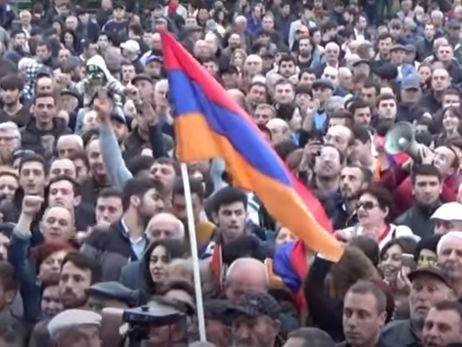 Стаття Лидер протестов в Армении объявил о начале бархатной революции в стране Ранкове місто. Донбас