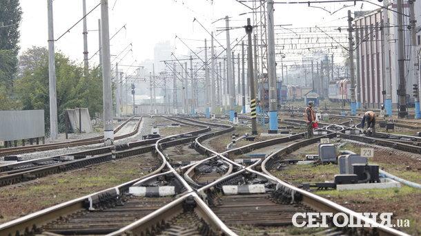 Стаття На майские праздники добавили поездов: куда можно поехать Ранкове місто. Донбас
