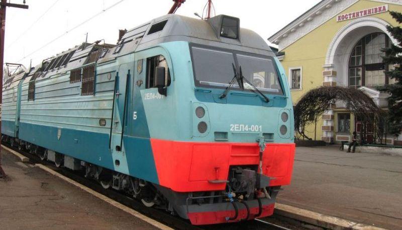 Стаття К майским праздникам назначен дополнительный поезд на Донбасс Ранкове місто. Донбас