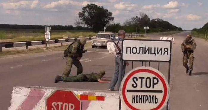 Стаття В Донбассе сократят количество блокпостов полиции, создадут пешие и автопатрули Ранкове місто. Донбас