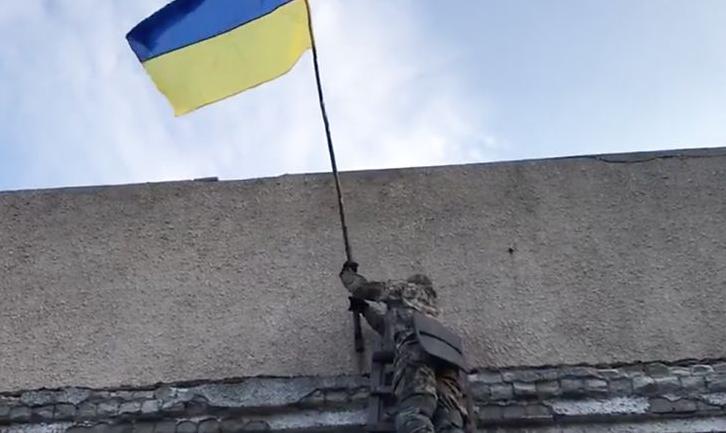 Стаття ВСУ вернули под свой контроль еще один поселок в «серой» зоне на Донбассе Ранкове місто. Донбас