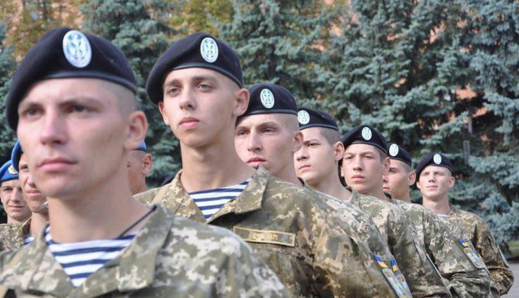 Стаття В одесские военные вузы проводится дополнительный набор Ранкове місто. Донбас