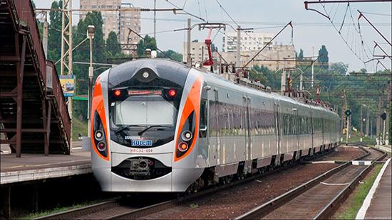 Стаття «Укрзализныця» пустит дополнительные поезда ко Дню Независимости Ранкове місто. Донбас