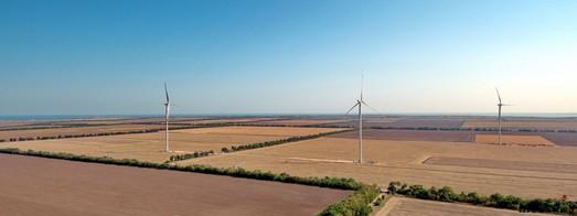 Стаття Как под Одессой строят электростанцию со 130-метровыми ветряками (ФОТО) Ранкове місто. Донбас