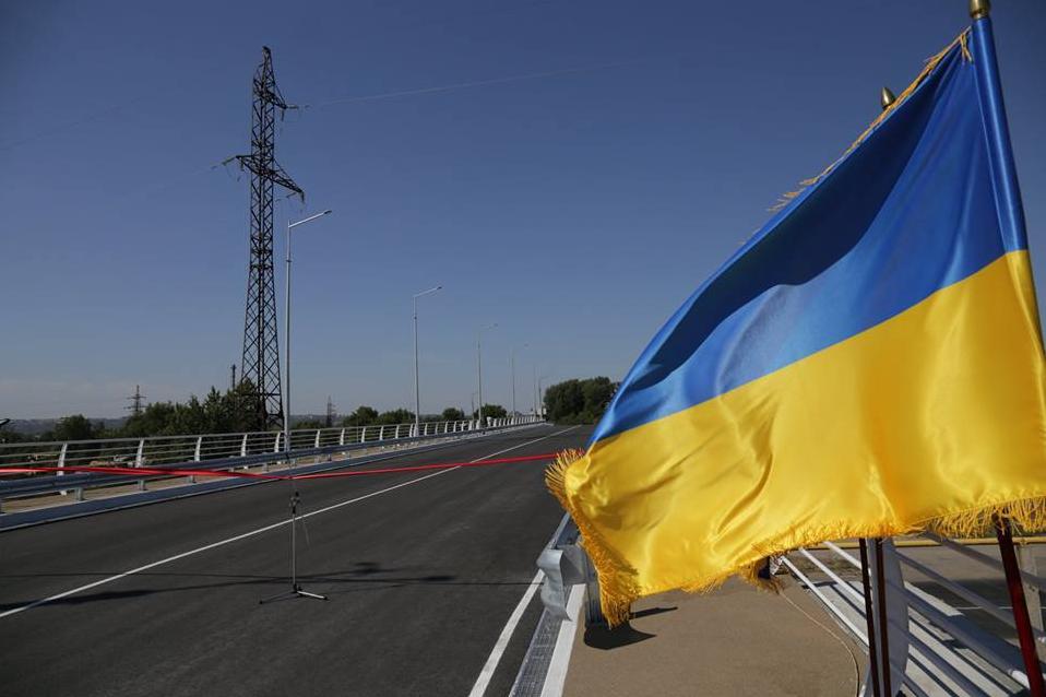 Статья В ОГА рассказали о восстановлении мостов на Луганщине Утренний город. Донецк