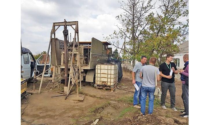 Стаття Волонтеры ADRA Ukraine устанавливают системы водоснабжения в прифронтовых поселках Донетчины Ранкове місто. Донбас