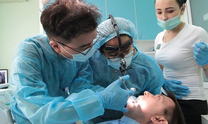 Статья Бойцов ООС будут бесплатно лечить международные бригады стоматологов Утренний город. Донецк