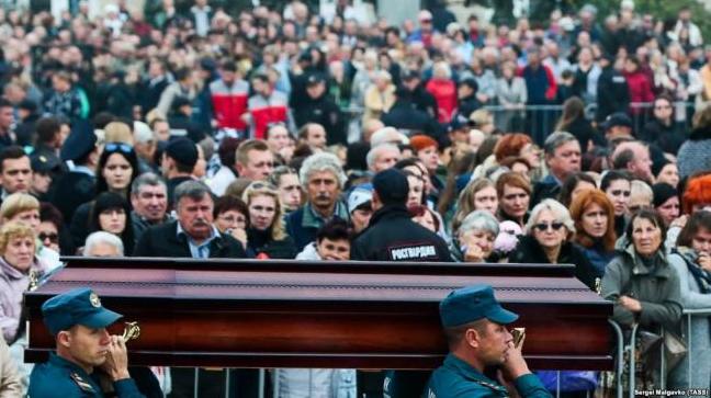 Стаття Люди ропщут, но мысль о митингах вызывает страх. СКРИНЫ Ранкове місто. Донбас