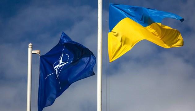 Стаття В трех военных вузах Украины стартуют Дни НАТО Ранкове місто. Донбас