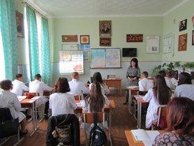 Стаття Минобразования создает службу «школьных ревизоров» в каждой области Ранкове місто. Донбас