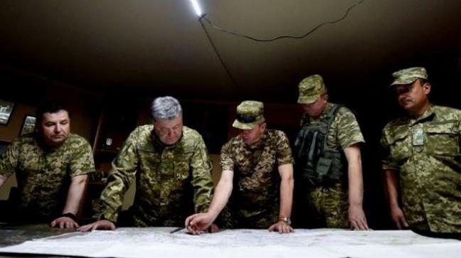 Стаття Военное положение не заденет ни одного штатского, - Порошенко Ранкове місто. Донбас