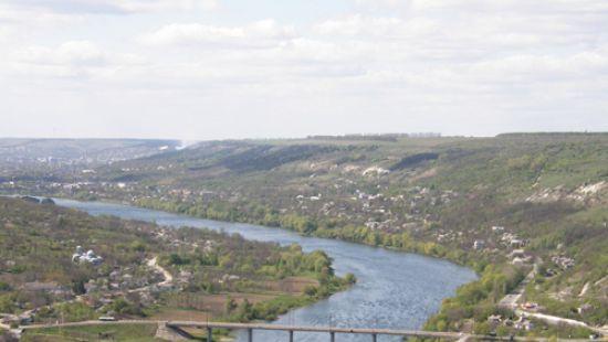 Стаття Между Украиной и Молдовой открыли новый мост Ранкове місто. Донбас