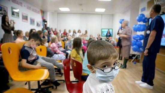 Стаття В Украине больницы хотят оборудовать школьными классами Ранкове місто. Донбас