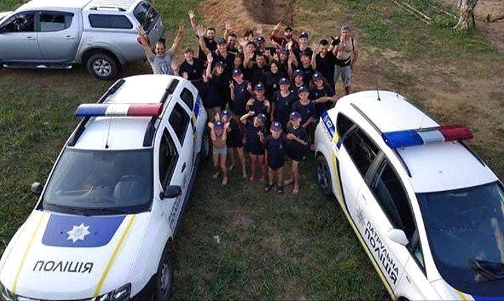 Стаття Полиция Донетчины объявила конкурс для подростков: победители поедут на отдых у моря Ранкове місто. Донбас