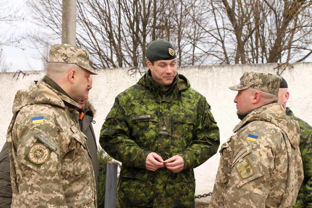 Стаття Канада продолжила военную тренировочную миссию в Украине до 2022 года Ранкове місто. Донбас
