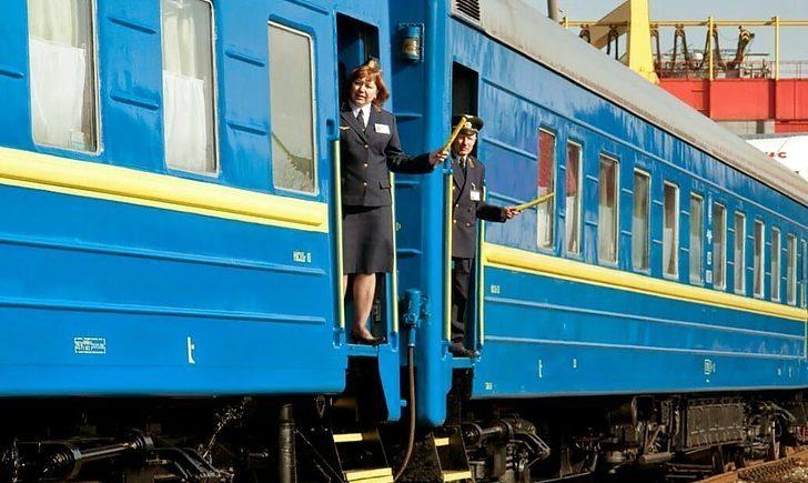 Стаття «Укрзалізниця» забезпечить щоденне сполучення між Покровськом і Харковом Ранкове місто. Донбас
