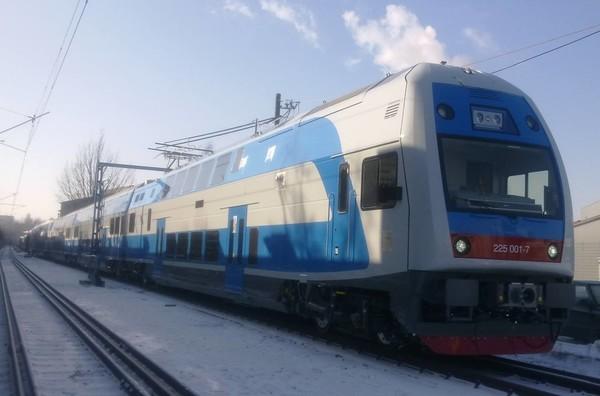 Стаття Укрзализныця разделит поезда на классы с разной ценой билета Ранкове місто. Донбас
