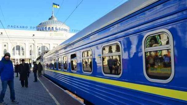 Стаття В Одессу на майские праздники пустят дополнительные поезда Ранкове місто. Донбас