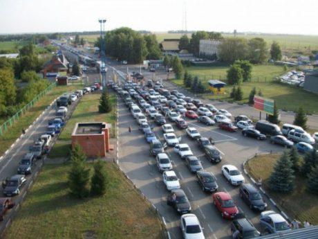 Стаття Украинским водителям стало легче пересекать границу с Польшей Ранкове місто. Донбас