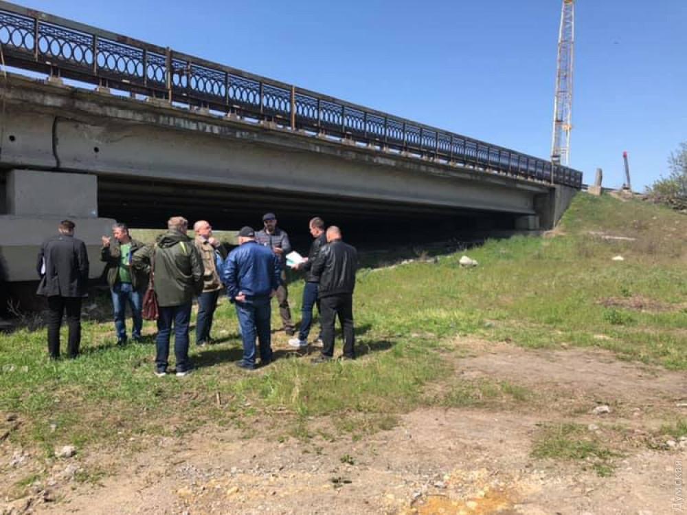 Стаття На Киевской трассе начали ремонтировать мост через Хаджибейский лиман Ранкове місто. Донбас