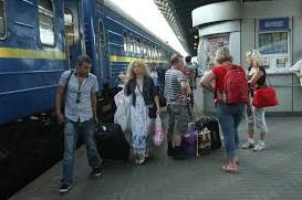 Стаття Из Киева в Мариуполь будет ходить дополнительный поезд Ранкове місто. Донбас