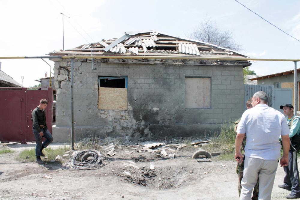Стаття Пять лет назад захватчики начали минометные обстрелы Луганска Ранкове місто. Донбас