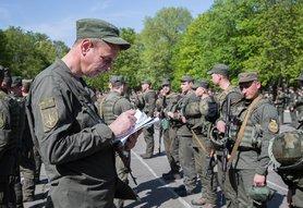 Стаття С сегодняшнего дня кроме полиции улицы будет патрулировать Нацгвардия Ранкове місто. Донбас