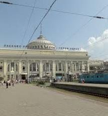 Стаття З Одеси до Дніпра курсуватиме додатковий поїзд: коли запустять? Ранкове місто. Донбас